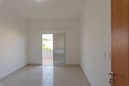 Casa de condomínio para alugar com 250m², 4 quartos e 2 vagas Casa de condomínio para alugar com 250m², 4 quartos e 2 vagasSuíte 4