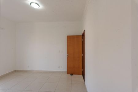 Casa de condomínio para alugar com 250m², 4 quartos e 2 vagas Casa de condomínio para alugar com 250m², 4 quartos e 2 vagasSuíte 4