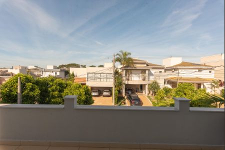 Casa de condomínio para alugar com 250m², 4 quartos e 2 vagas Casa de condomínio para alugar com 250m², 4 quartos e 2 vagasVaranda da Suíte 4