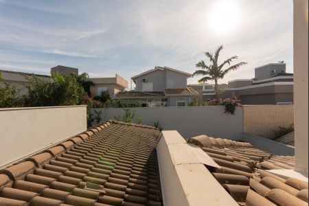 Casa de condomínio para alugar com 250m², 4 quartos e 2 vagas Casa de condomínio para alugar com 250m², 4 quartos e 2 vagasVista da Suíte 2