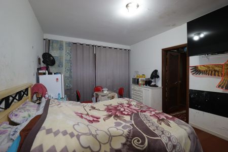 Casa à venda com 328m², 4 quartos e 4 vagasSuíte 4