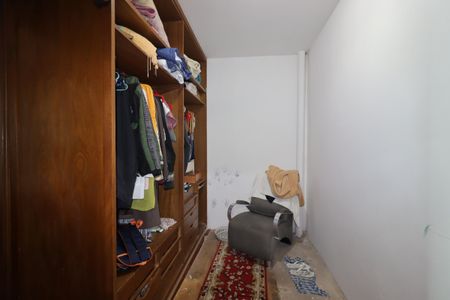 Casa à venda com 328m², 4 quartos e 4 vagasCloset da Suíte 4