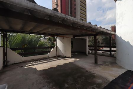 Casa à venda com 328m², 4 quartos e 4 vagasTerraço