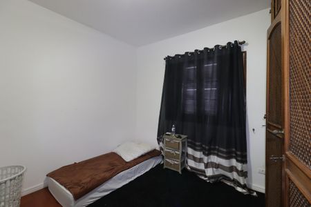 Casa à venda com 328m², 4 quartos e 4 vagasSuíte 2