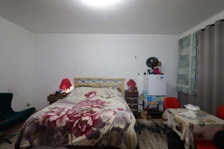 Casa à venda com 328m², 4 quartos e 4 vagasSuíte 4