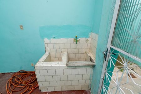 Casa para alugar com 68m², 2 quartos e 1 vagaÁrea de Serviço