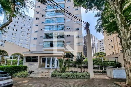Apartamento à venda com 56m², 2 quartos e 1 vagaFachada e portaria