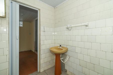 Casa à venda com 80m², 3 quartos e 1 vagaBanheiro