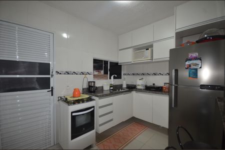 Casa de condomínio para alugar com 70m², 2 quartos e 1 vagaCozinha