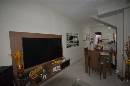 Casa de condomínio para alugar com 70m², 2 quartos e 1 vagaSala