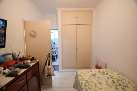 Apartamento à venda com 48m², 1 quarto e 1 vagaQuarto