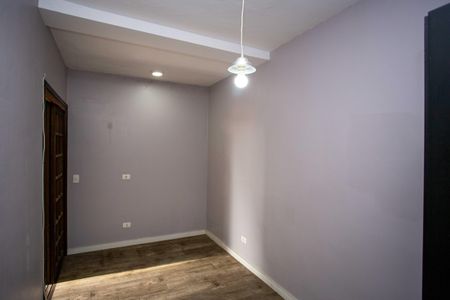 Casa para alugar com 350m², 3 quartos e 1 vagaQuarto 