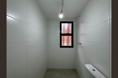 Casa à venda com 186m², 3 quartos e 2 vagas Casa à venda com 186m², 3 quartos e 2 vagasBanheiro Suíte