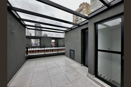 Casa à venda com 186m², 3 quartos e 2 vagas Casa à venda com 186m², 3 quartos e 2 vagasTerraço