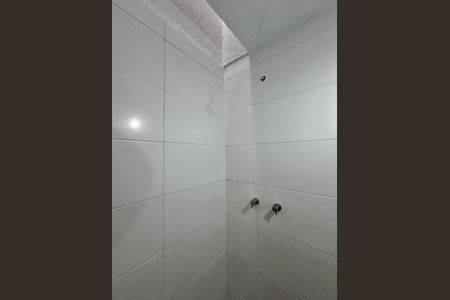 Casa à venda com 186m², 3 quartos e 2 vagas Casa à venda com 186m², 3 quartos e 2 vagasBanheiro Social