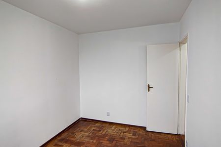 Apartamento à venda com 66m², 2 quartos e 1 vagaQuarto 2