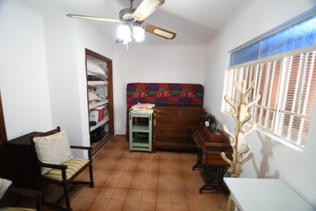 Casa à venda com 207m², 4 quartos e 2 vagasCasa 2 - Quarto