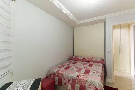 Apartamento à venda com 180m², 3 quartos e 4 vagas Apartamento à venda com 180m², 3 quartos e 4 vagasQuarto 1