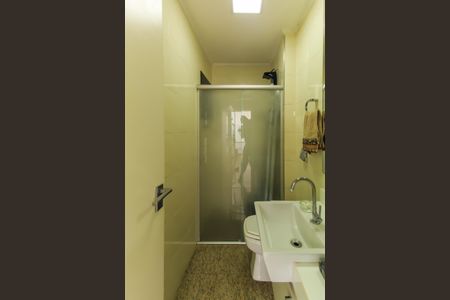 Apartamento à venda com 180m², 3 quartos e 4 vagas Apartamento à venda com 180m², 3 quartos e 4 vagasLavabo da Sala