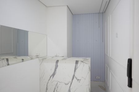 Casa à venda com 252m², 1 quarto e 2 vagasCorredor