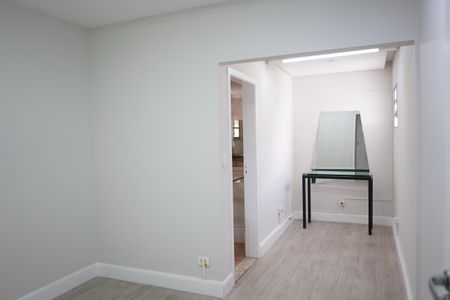 Casa à venda com 252m², 1 quarto e 2 vagasQuarto 2