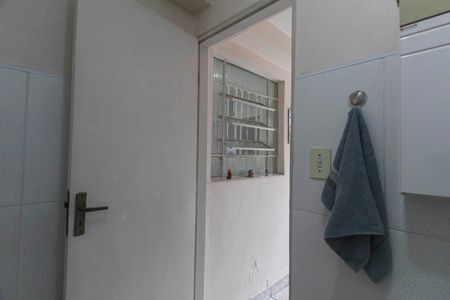 Casa à venda com 239m², 4 quartos e 4 vagas Casa à venda com 239m², 4 quartos e 4 vagasBanheiro de Serviço 1