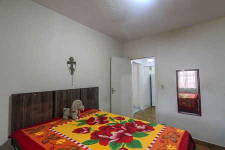 Casa à venda com 239m², 4 quartos e 4 vagas Casa à venda com 239m², 4 quartos e 4 vagasQuarto 2-casa 2