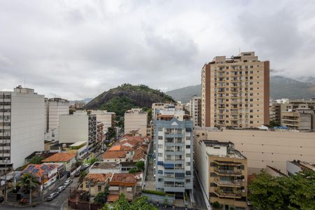 Apartamento à venda com 80m², 2 quartos e 1 vagaQuarto 1 Vista