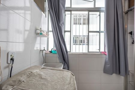 Apartamento à venda com 80m², 2 quartos e 1 vagaÁrea de Serviço