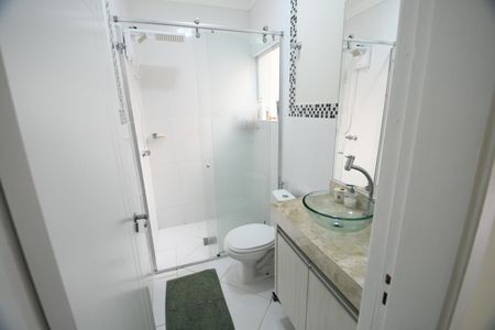 Casa à venda com 160m², 3 quartos e 4 vagasBanheiro 1