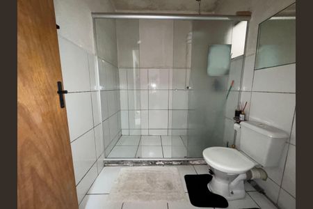 Apartamento à venda com 48m², 2 quartos e 1 vaga Apartamento à venda com 48m², 2 quartos e 1 vagaBanheiro