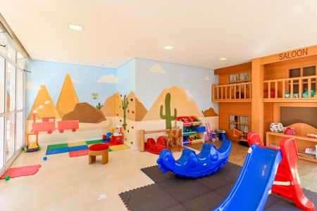 Apartamento para alugar com 105m², 3 quartos e 2 vagas Apartamento para alugar com 105m², 3 quartos e 2 vagasÁrea Comum - Brinquedoteca