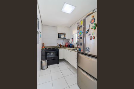 Apartamento para alugar com 105m², 3 quartos e 2 vagas Apartamento para alugar com 105m², 3 quartos e 2 vagasCozinha