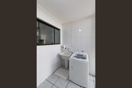 Casa à venda com 145m², 3 quartos e 1 vaga Casa à venda com 145m², 3 quartos e 1 vagaÁrea de Serviço