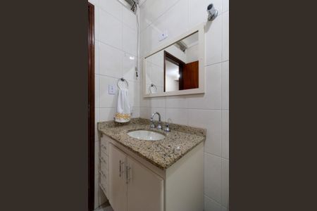 Casa à venda com 145m², 3 quartos e 1 vaga Casa à venda com 145m², 3 quartos e 1 vagaBanheiro