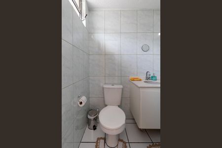 Casa à venda com 145m², 3 quartos e 1 vaga Casa à venda com 145m², 3 quartos e 1 vagaBanheiro de Serviço