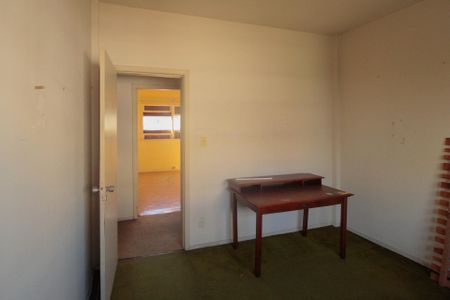 Apartamento à venda com 204m², 4 quartos e 2 vagasQuarto 2