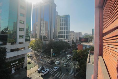 Apartamento à venda com 204m², 4 quartos e 2 vagasVista da Área de Serviço