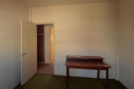 Apartamento à venda com 204m², 4 quartos e 2 vagasQuarto 2