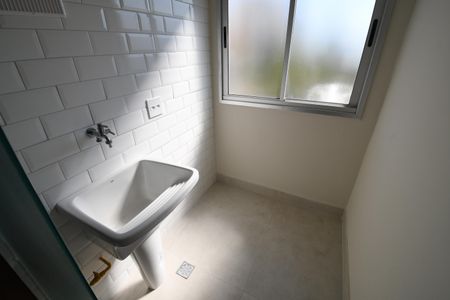 Apartamento à venda com 61m², 2 quartos e 1 vagaÁrea de Serviço