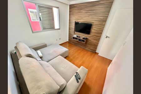 Apartamento à venda com 320m², 5 quartos e 4 vagas Apartamento à venda com 320m², 5 quartos e 4 vagasQuarto 2