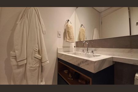 Apartamento à venda com 107m², 3 quartos e 2 vagas Apartamento à venda com 107m², 3 quartos e 2 vagasBanheiro da Suíte 2