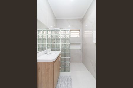 Casa à venda com 120m², 4 quartos e 4 vagasBanheiro