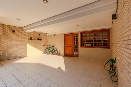 Casa de condomínio para alugar com 195m², 3 quartos e 2 vagas Casa de condomínio para alugar com 195m², 3 quartos e 2 vagasÁrea comum