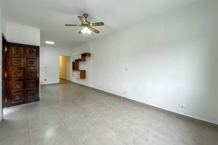 Casa à venda com 125m², 3 quartos e 2 vagas Casa à venda com 125m², 3 quartos e 2 vagasSala