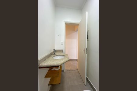 Casa à venda com 125m², 3 quartos e 2 vagas Casa à venda com 125m², 3 quartos e 2 vagasBanheiro Social