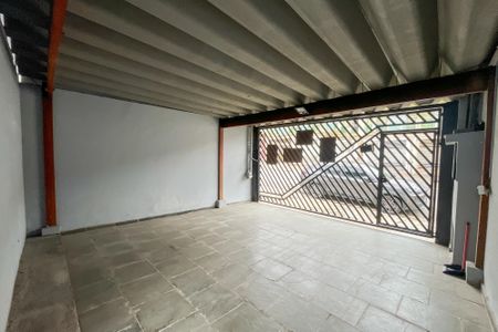 Casa à venda com 125m², 3 quartos e 2 vagas Casa à venda com 125m², 3 quartos e 2 vagasGaragem