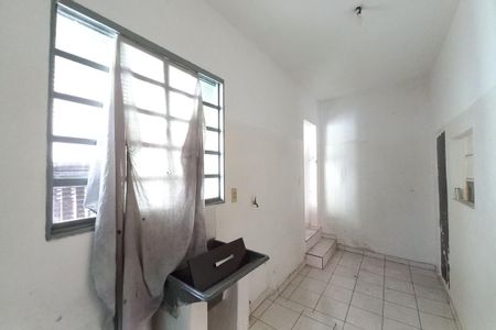 Casa à venda com 200m², 4 quartos e 2 vagas Casa à venda com 200m², 4 quartos e 2 vagasÁrea de Serviço