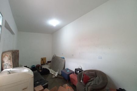 Casa à venda com 200m², 4 quartos e 2 vagas Casa à venda com 200m², 4 quartos e 2 vagasQuarto 4