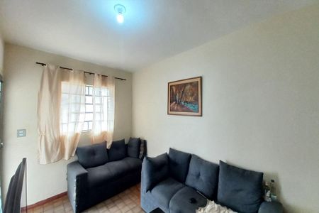 Casa à venda com 200m², 4 quartos e 2 vagasSala